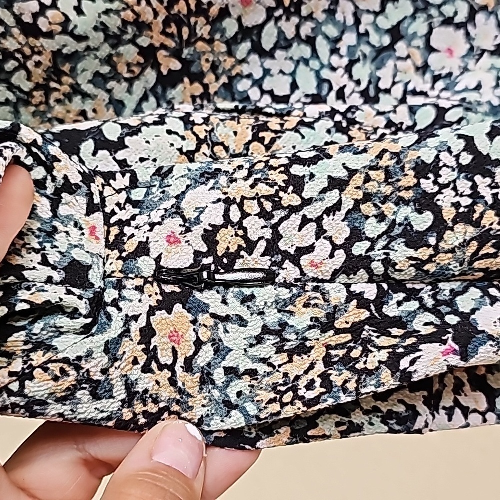 VERO Moda Floral Dress - Picture 10 of 10